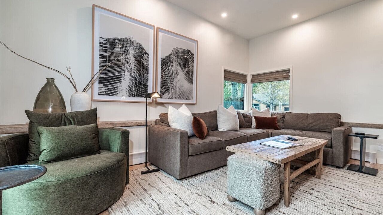 Photo of Livingroom in Eagle-Vail
