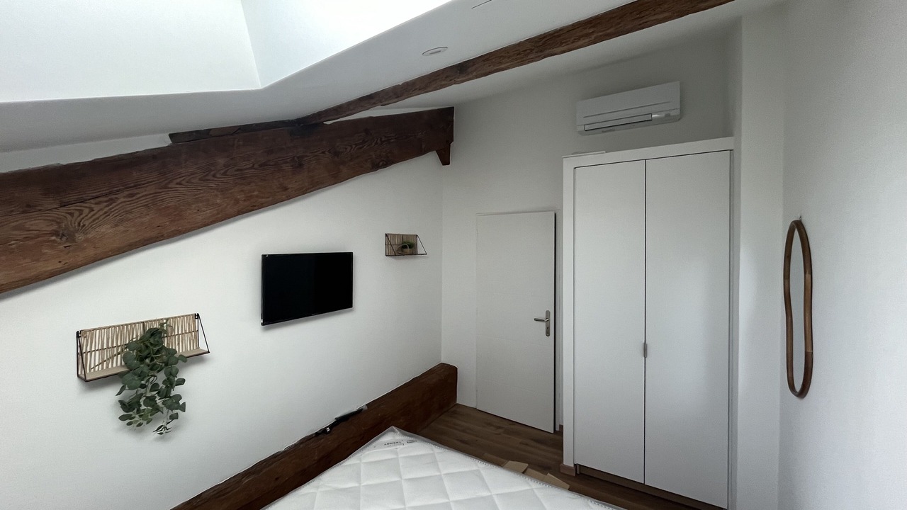 Photo of Bedroom in Le Somail