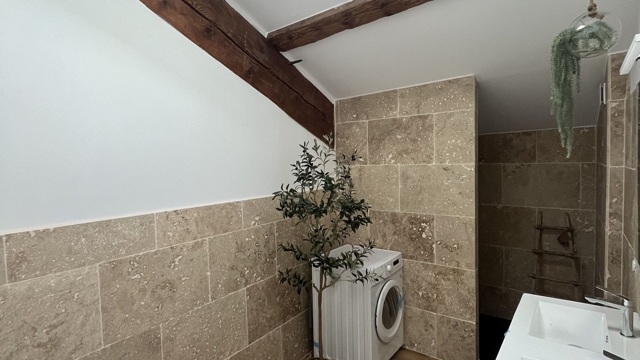 Photo of Bathroom in Le Somail