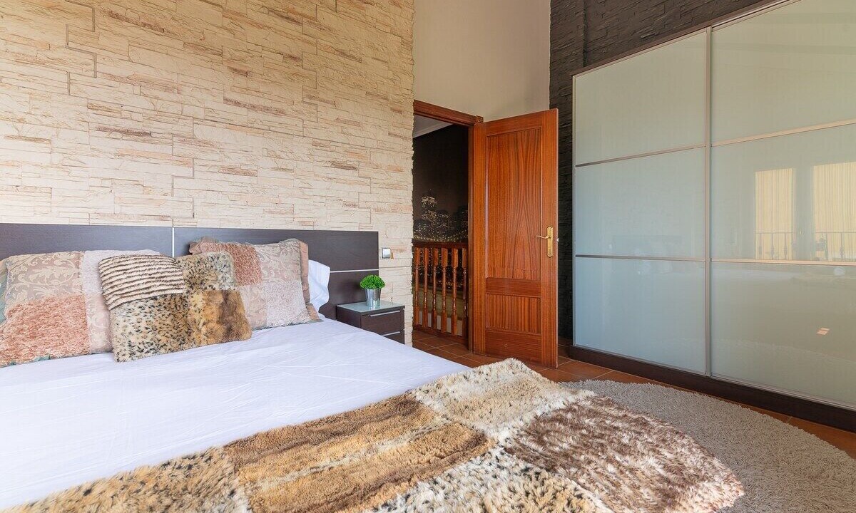 Photo of Bedroom in Argonos
