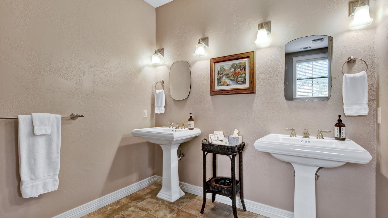 Photo of Bathroom in Comfort