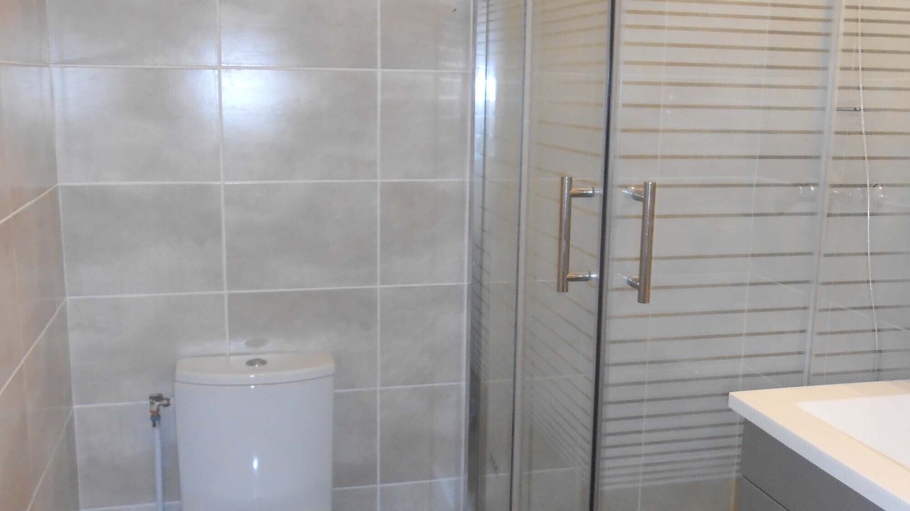 Photo of Bathroom in Gares