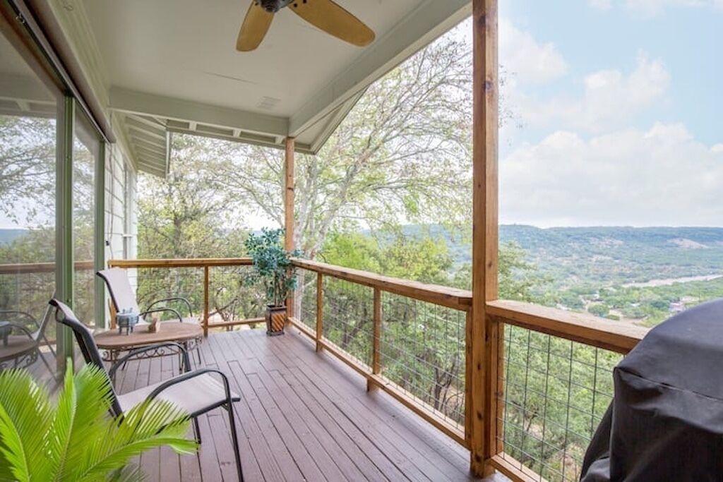 Photo of Patio Balcony in Canyon Lake