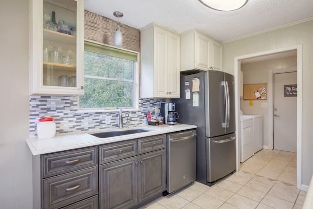 Photo of Kitchen in Canyon Lake