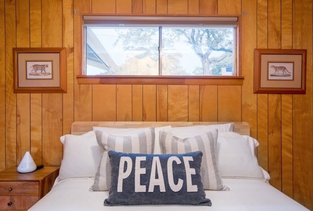 Photo of Bedroom in Canyon Lake