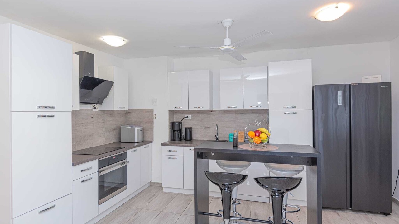 Photo of Kitchen in Grebastica