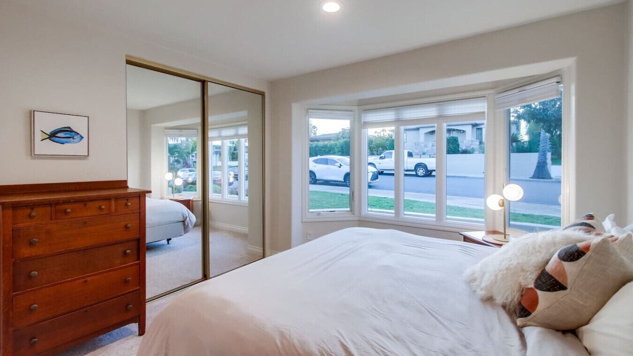 Photo of Bedroom in Sunset Cliffs