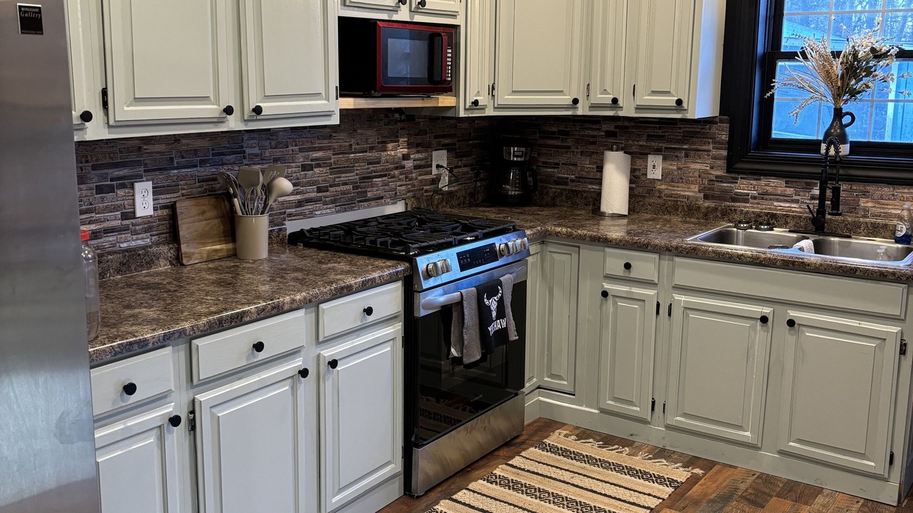 Photo of Kitchen in Yukon