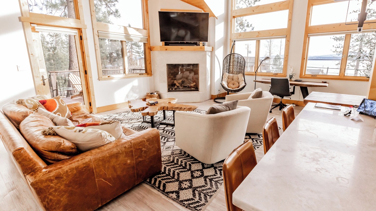 Photo of Livingroom in Tahoe Vista