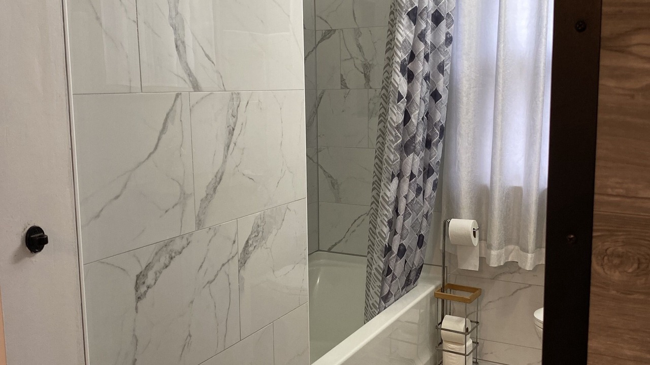 Photo of Bathroom in Morris Park