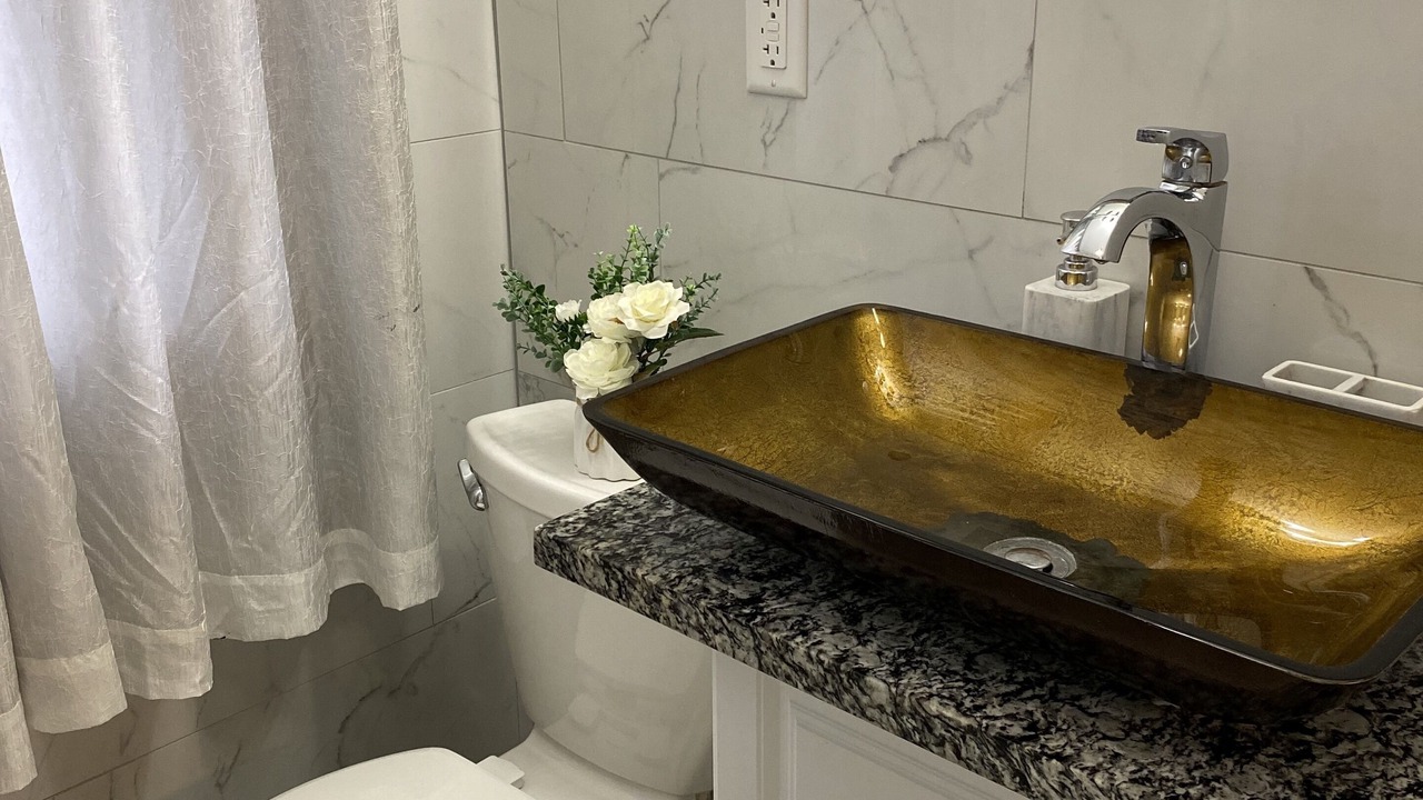 Photo of Bathroom in Morris Park