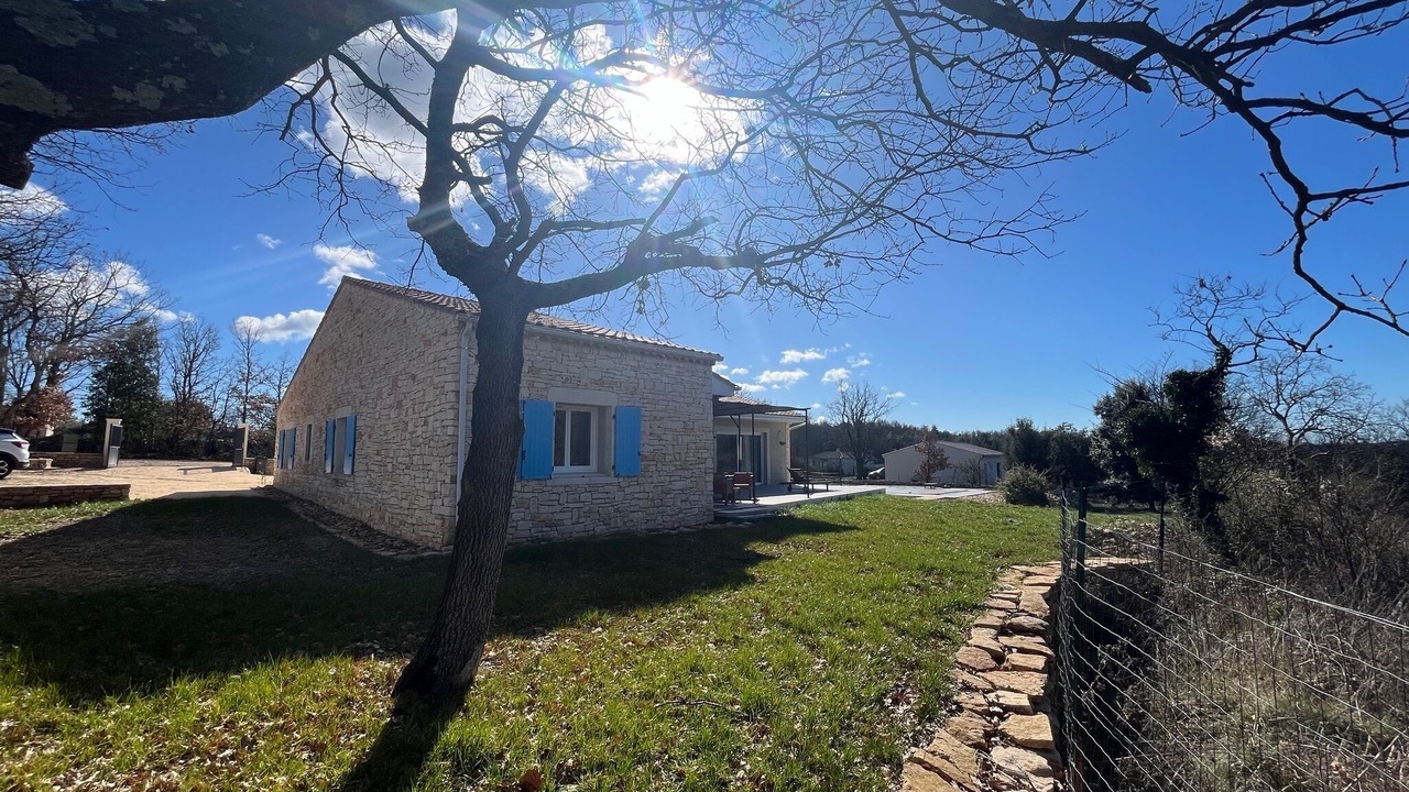 Photo of Outdoor in Issirac