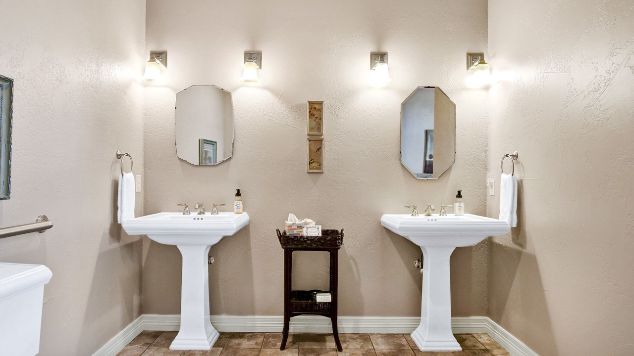 Photo of Bathroom in Comfort