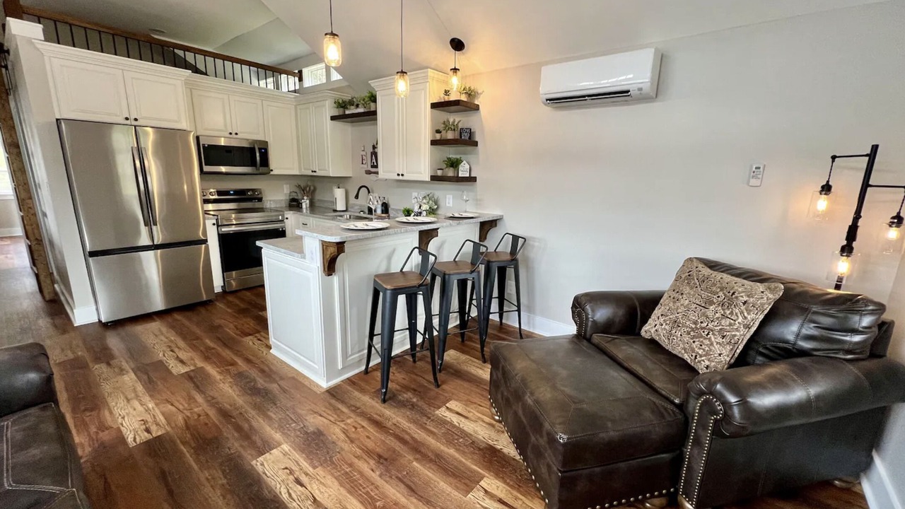Photo of Livingroom in Benson