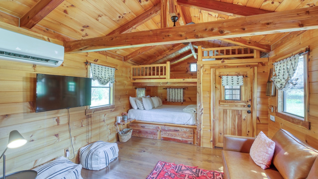 Photo of Bedroom in Marble Falls