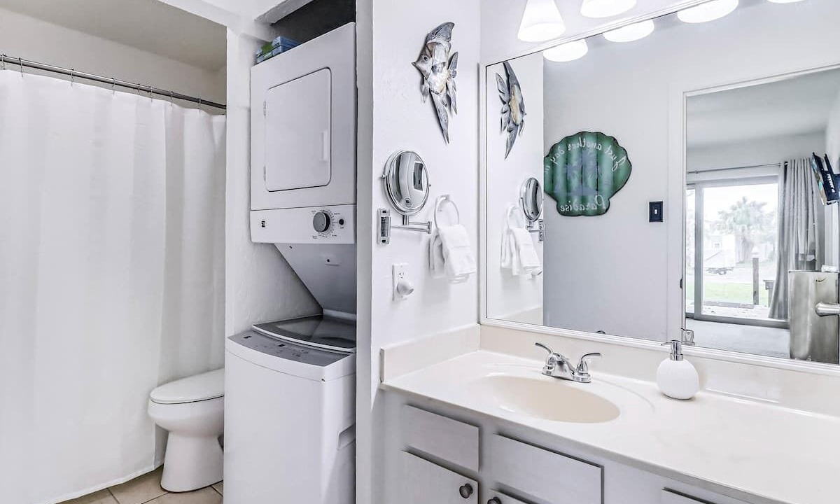 Photo of Bathroom in Sailhouse