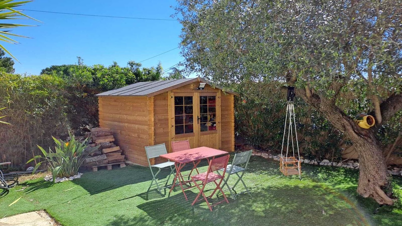 Photo of Outdoor in Le Cres