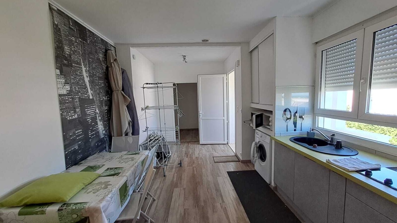 Photo of Bedroom in Le Cres
