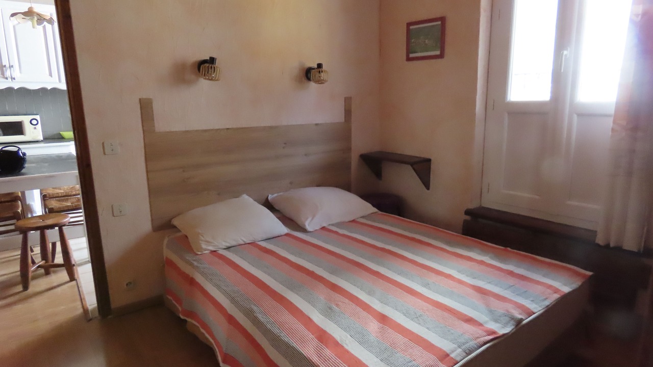 Photo of Bedroom in Roquebilliere
