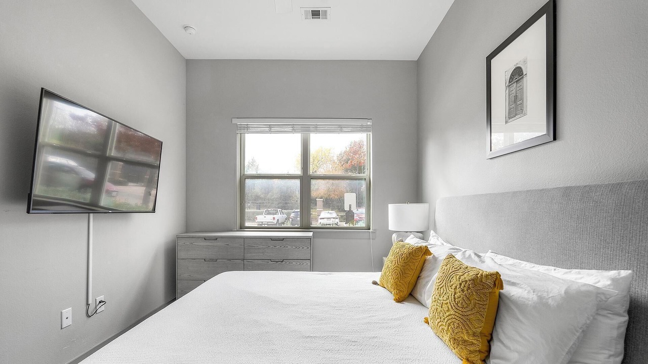 Photo of Bedroom in Montopolis