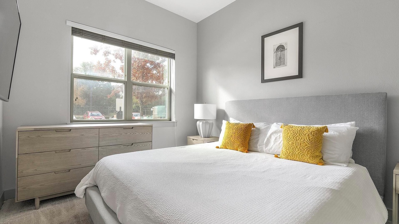 Photo of Bedroom in Montopolis