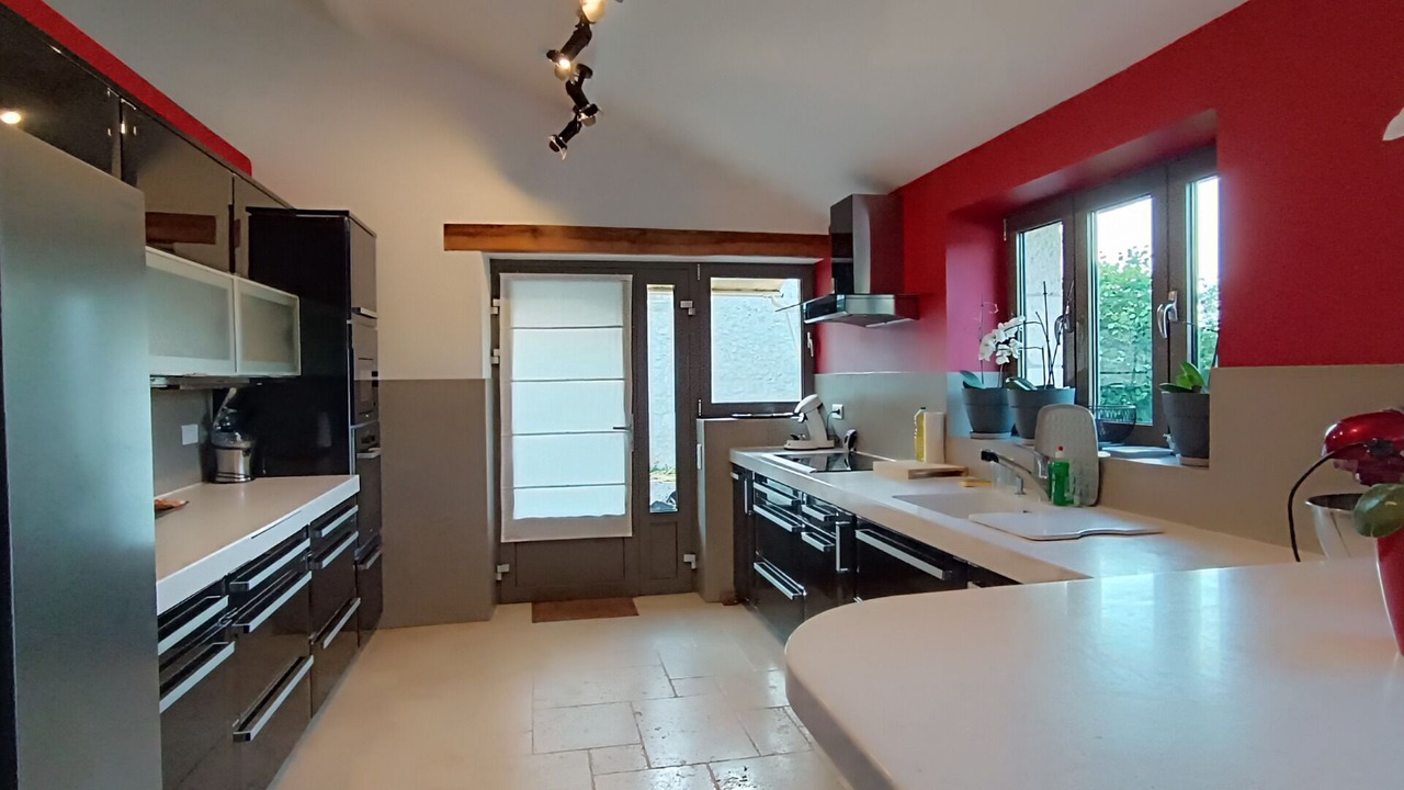 Photo of Kitchen in Saint-Beauzeil