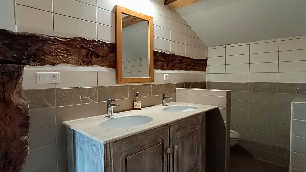 Photo of Bathroom in Saint-Beauzeil
