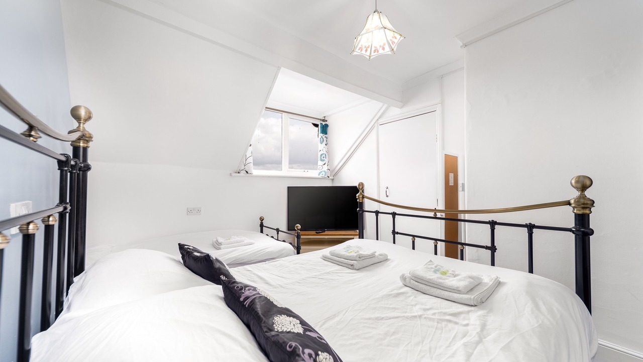 Photo of Bedroom in West Cliff