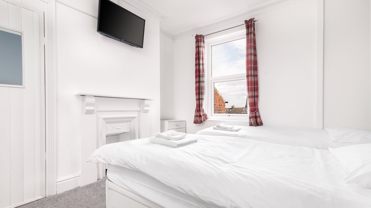 Photo of Bedroom in West Cliff