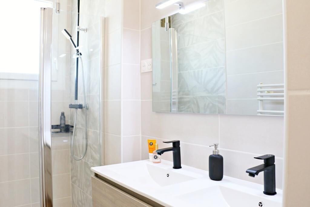 Photo of Bathroom in Colomiers