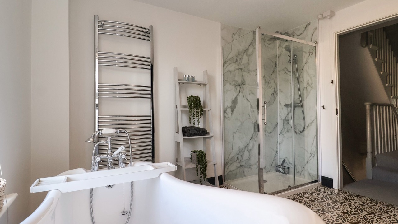 Photo of Bathroom in Lowestoft