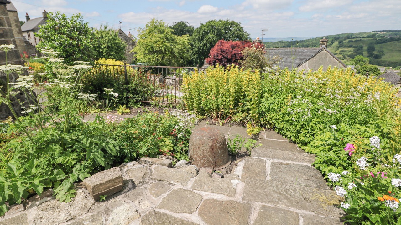 Photo of Outdoor in Winster