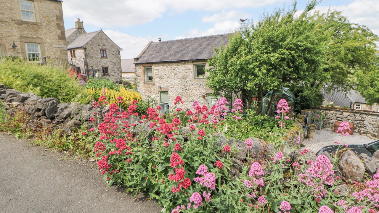 Photo of Outdoor in Winster