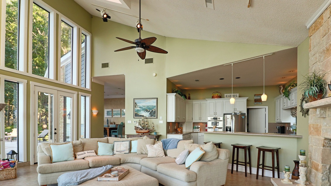 Photo of Livingroom in Tool