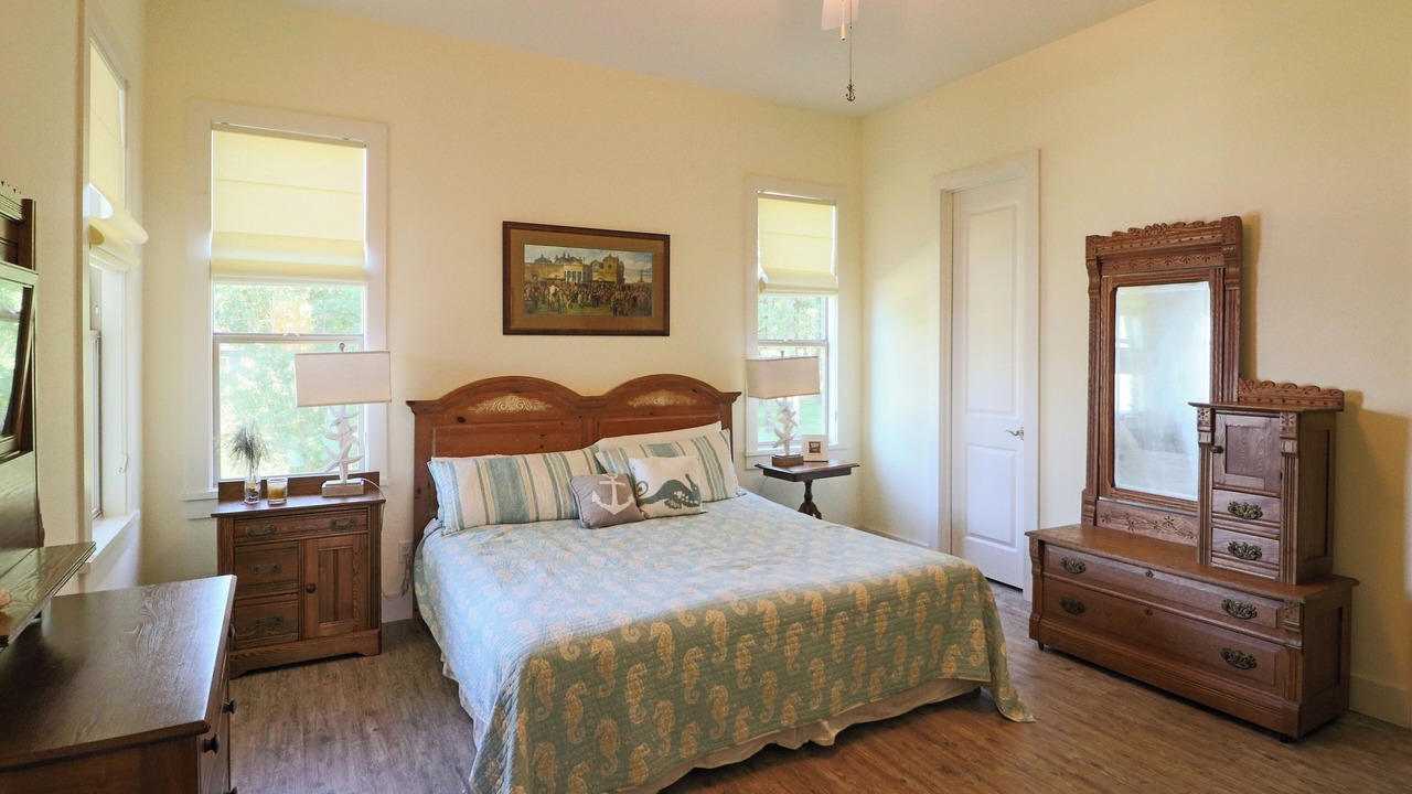 Photo of Bedroom in Tool