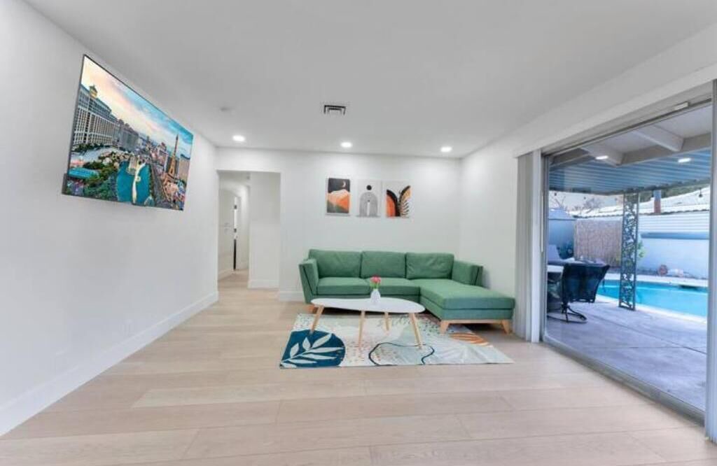 Photo of Livingroom in Rancho Nevada Estates