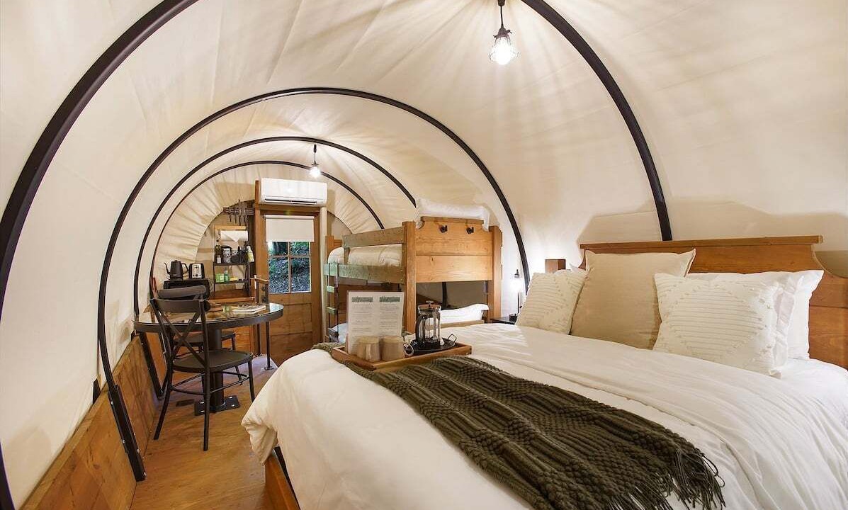 Photo of Others in Strasburg