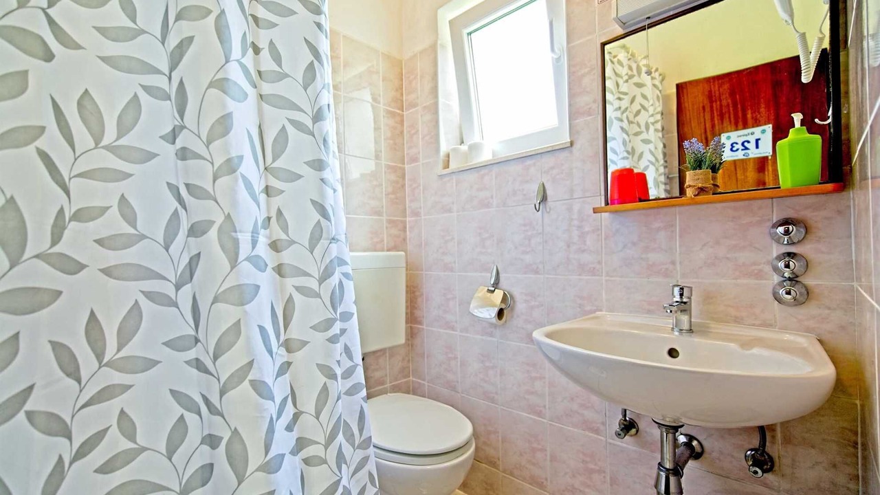 Photo of Bathroom in Pomena