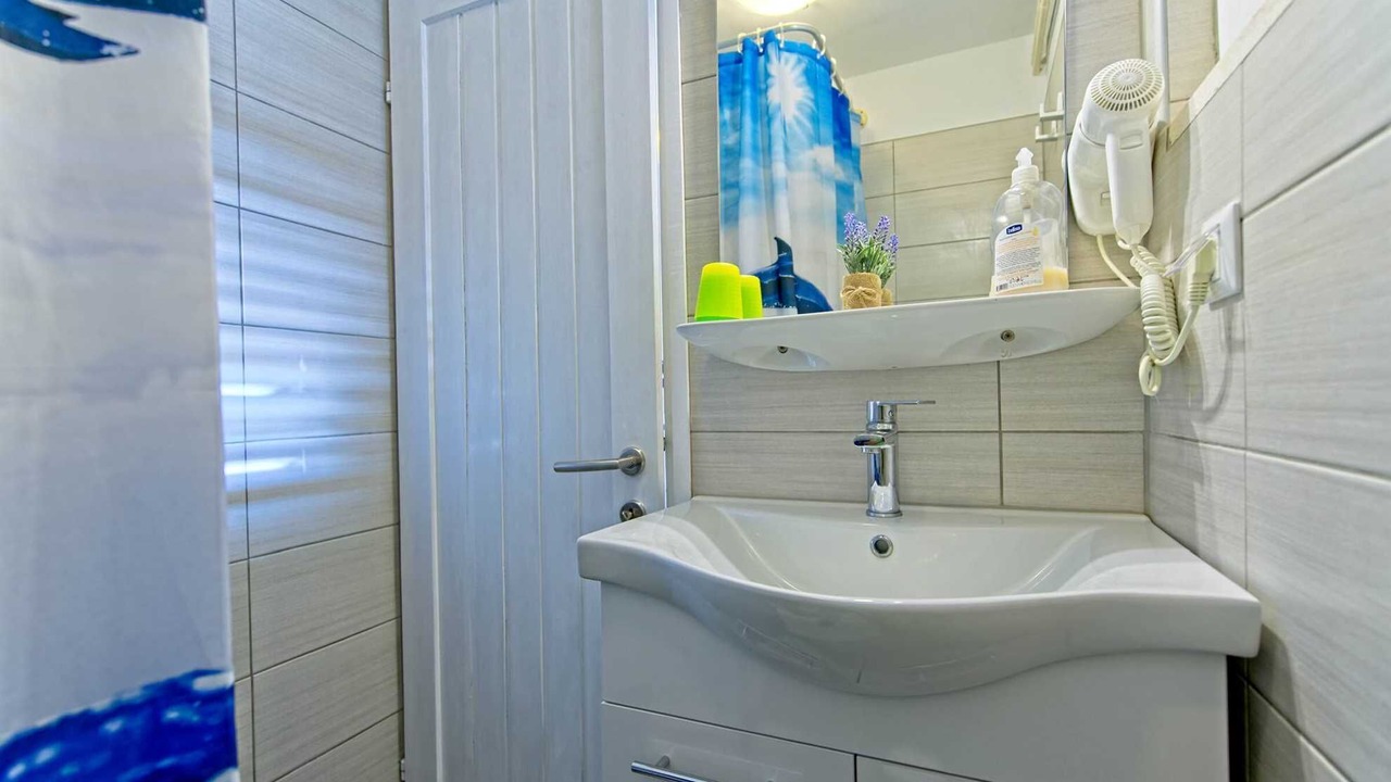 Photo of Bathroom in Pomena