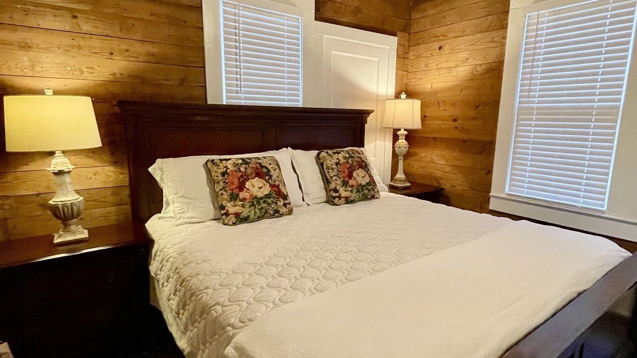 Photo of Bedroom in Lafayette