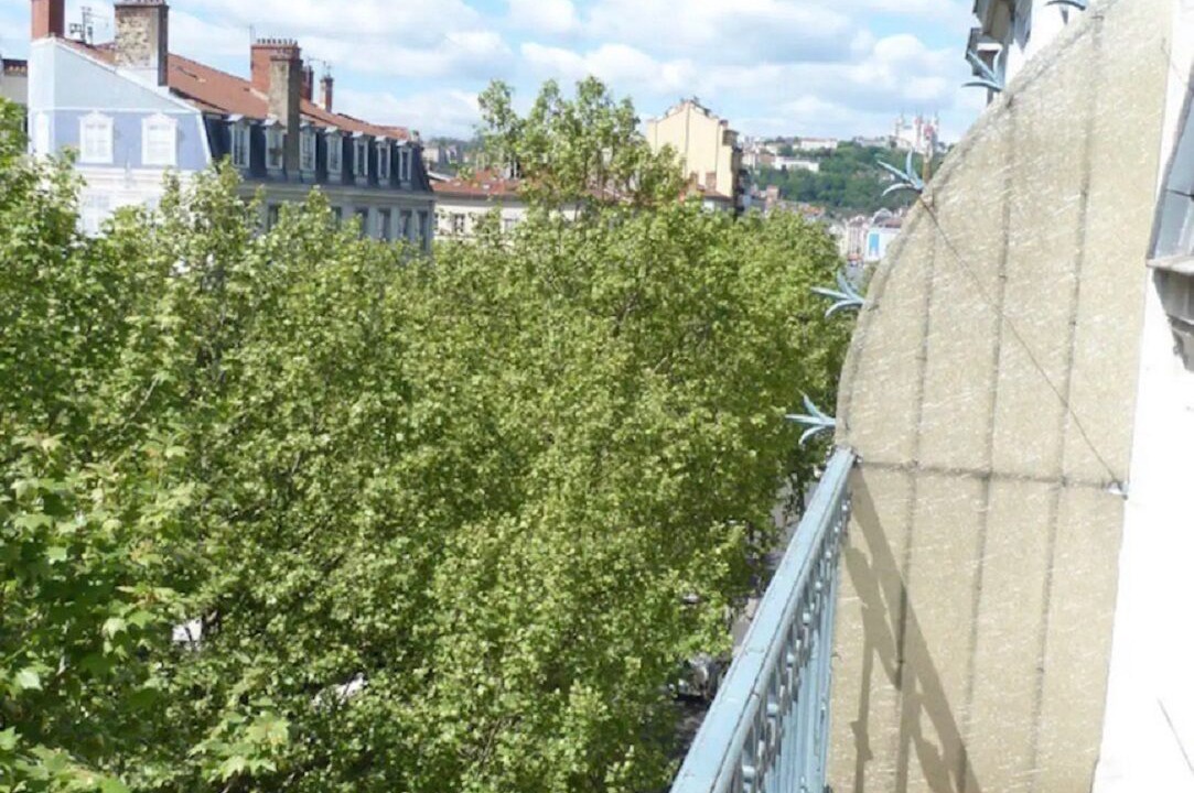 Photo of Outdoor in Voltaire - Saint Amour