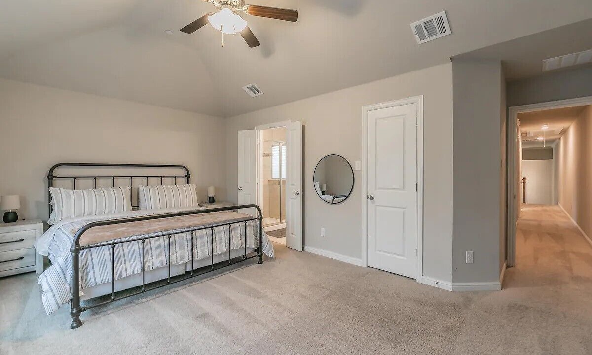 Photo of Bedroom in North Central Carrollton