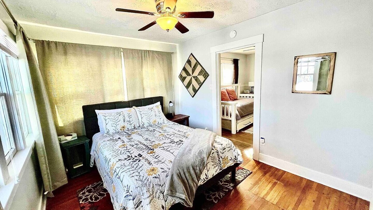 Photo of Bedroom in Hutchinson