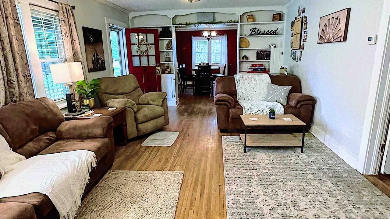 Photo of Livingroom in Hutchinson