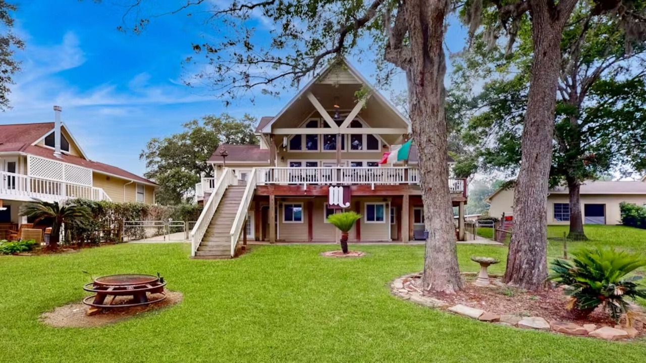 Photo of Outdoor in Brazoria