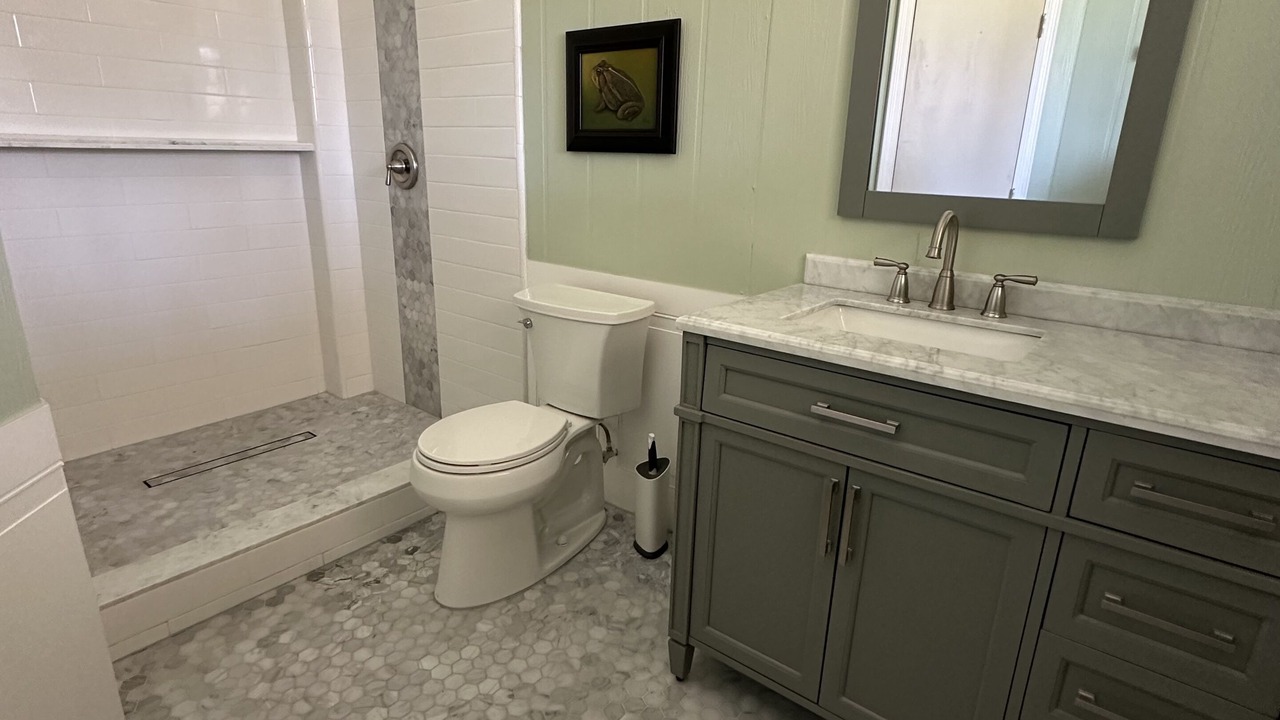 Photo of Bathroom in Brazoria