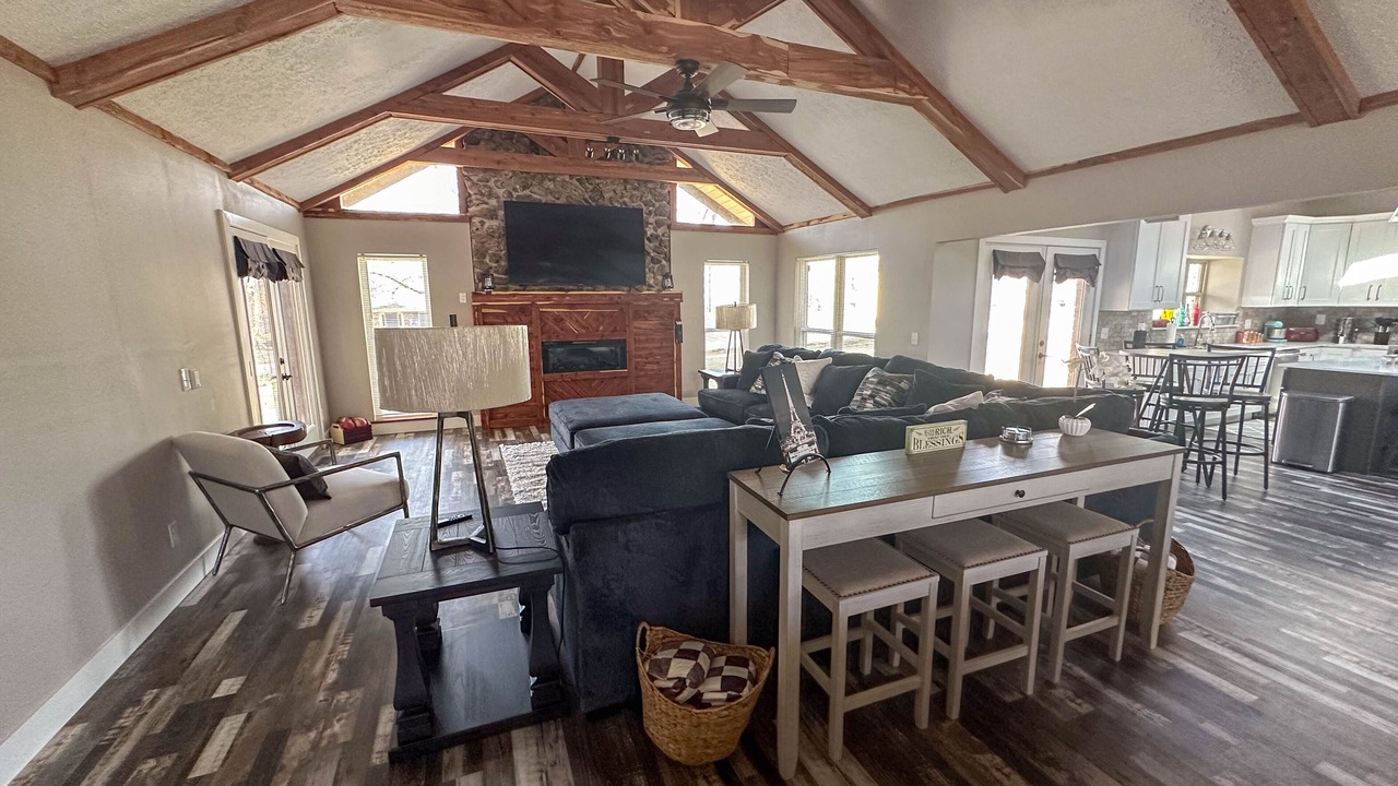 Photo of Livingroom in Waynesville