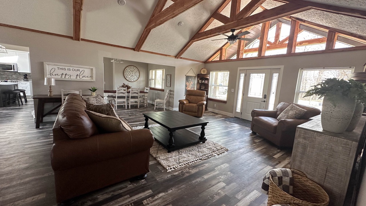 Photo of Livingroom in Waynesville