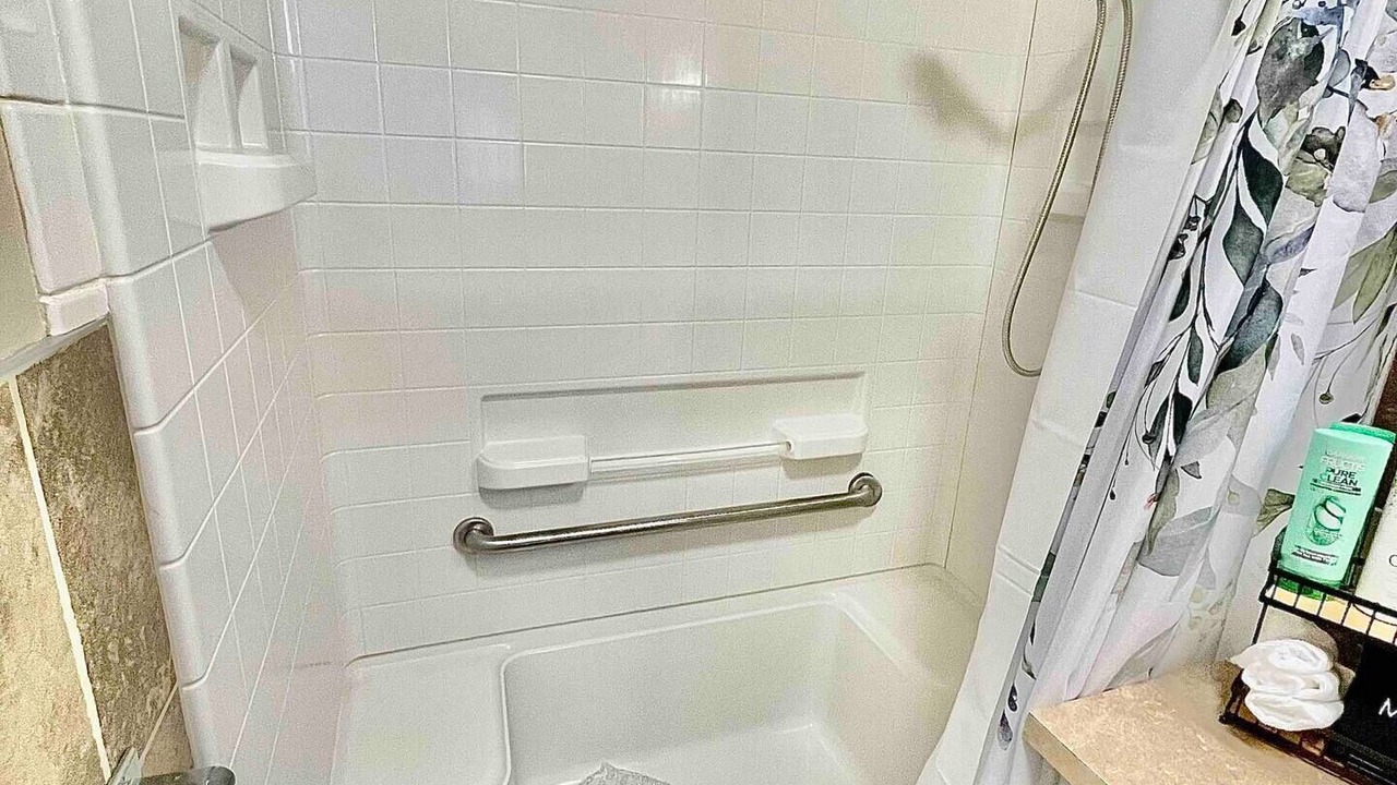 Photo of Bathroom in Hutchinson