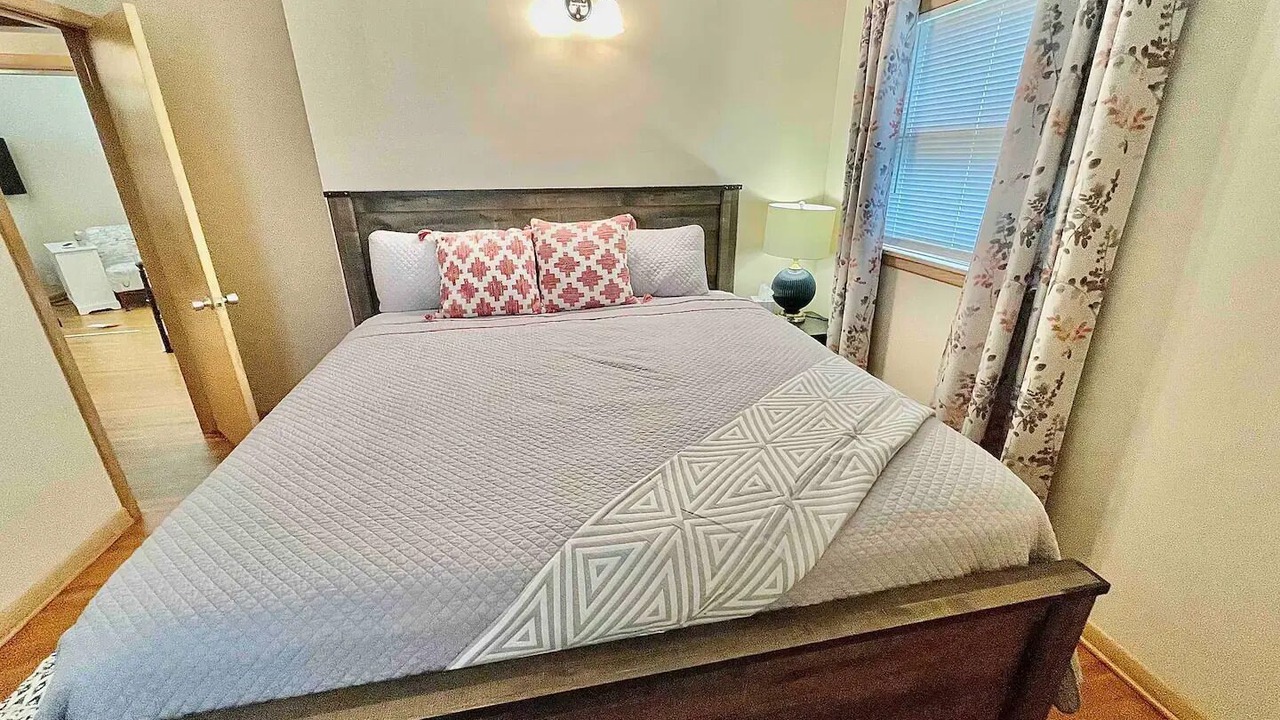 Photo of Bedroom in Hutchinson